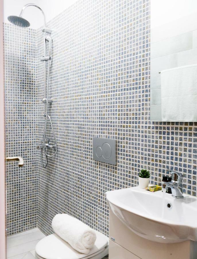 Ch Adrianou Suites Atény Exteriér fotografie